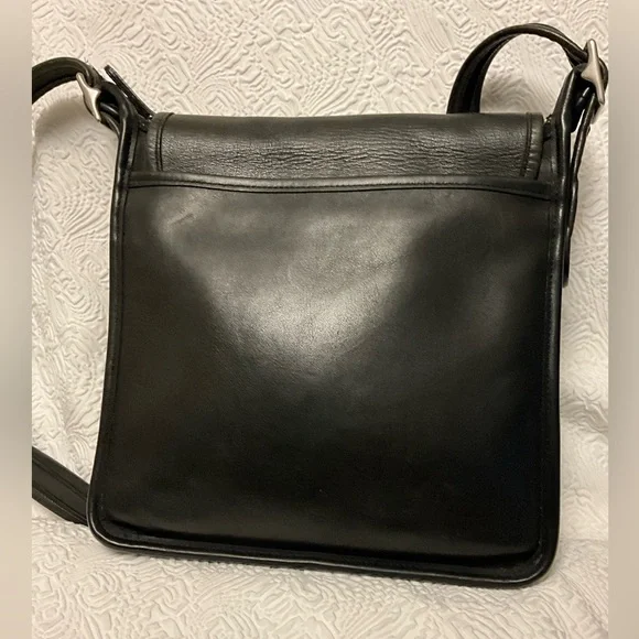 Coach Vintage Legacy Flap Black Leather Bag Purse Handbag Crossbody 9144 - Picture 3 of 16